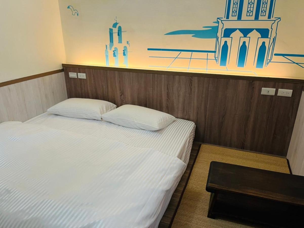 Love Feng Jia Apartment Hotel Taichung Exterior photo