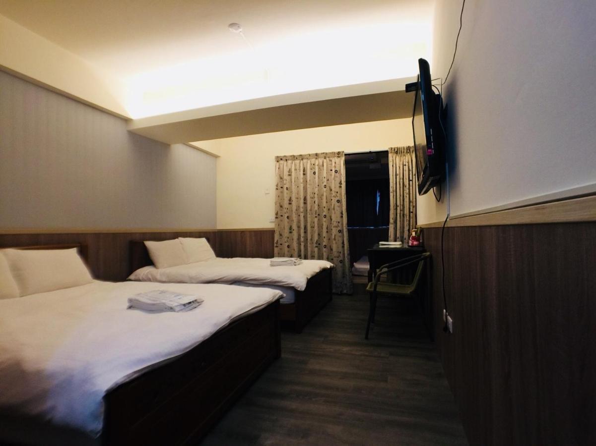 Love Feng Jia Apartment Hotel Taichung Exterior photo